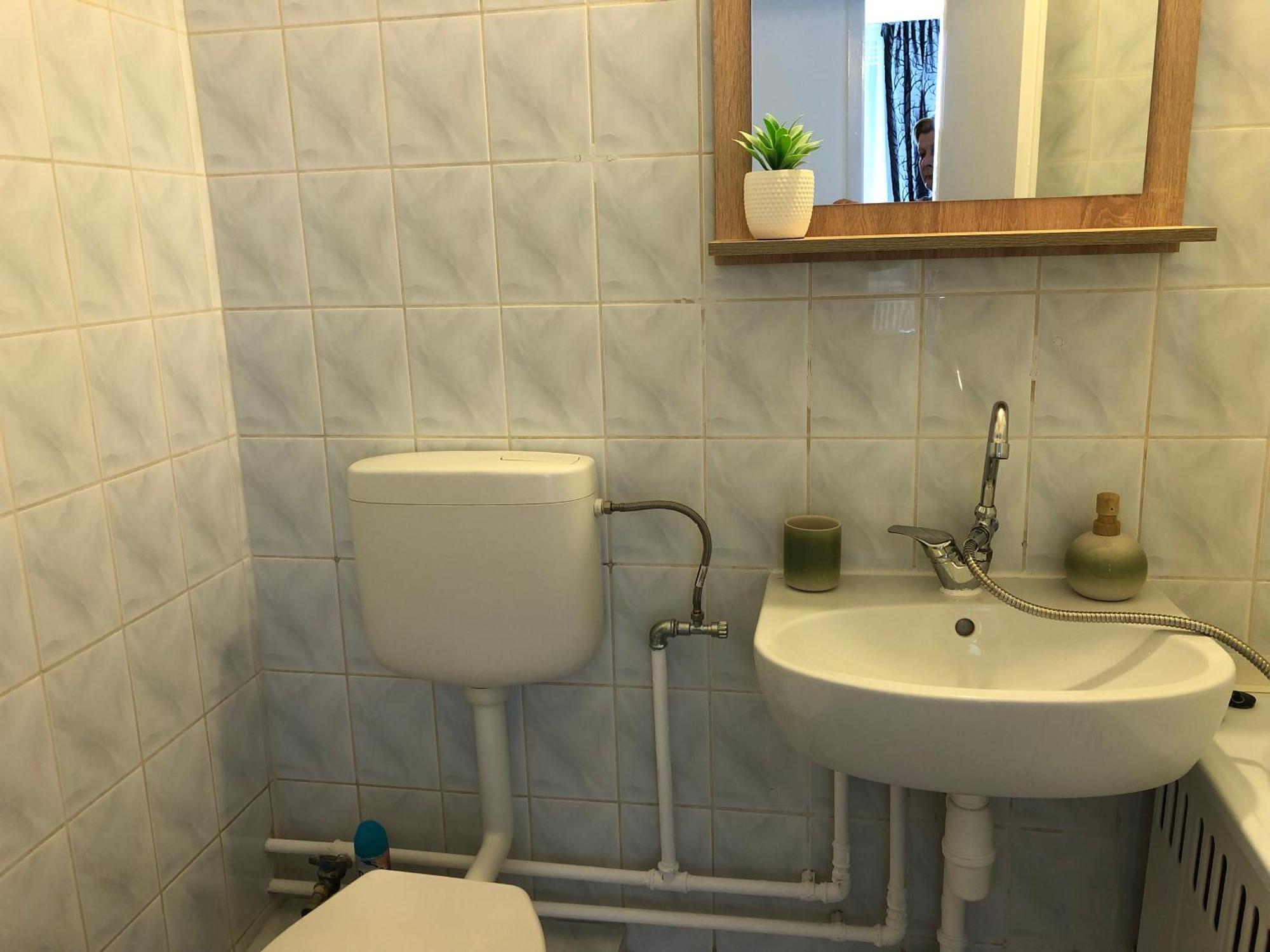 Juti Apartman Егер Екстериор снимка